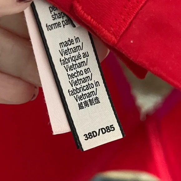 Victoria’s secret Elegant Red Women's Bra size 38D worn once - Picture 4 of 5